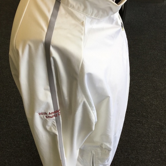 Nike Golf Windproof Pullover - Picture 3 of 7